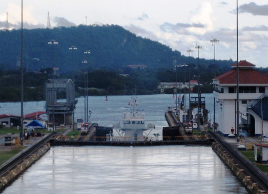 gates opening for Freja Breeze to leave 2nd chamber of Miraflores lock
