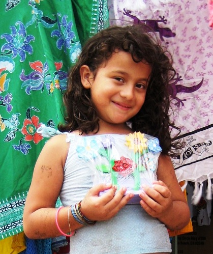 girl in Puntarenas girl in Puntarenas