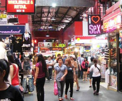 s01 mall IMG_6077